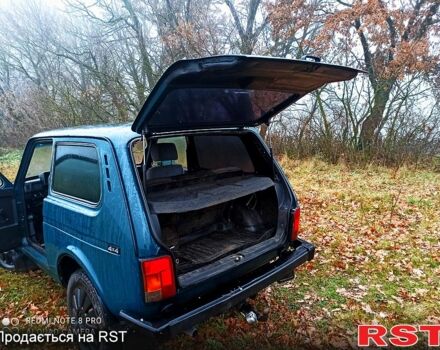 Зеленый ВАЗ Нива, объемом двигателя 1.7 л и пробегом 357 тыс. км за 2600 $, фото 2 на Automoto.ua