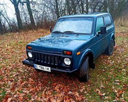 Зеленый ВАЗ Нива, объемом двигателя 1.7 л и пробегом 357 тыс. км за 2600 $, фото 9 на Automoto.ua