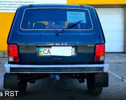 Зеленый ВАЗ Нива, объемом двигателя 1.7 л и пробегом 154 тыс. км за 3400 $, фото 5 на Automoto.ua