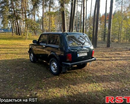 Зеленый ВАЗ Нива, объемом двигателя 1.7 л и пробегом 208 тыс. км за 3300 $, фото 4 на Automoto.ua