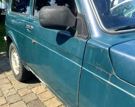 Зеленый ВАЗ Нива, объемом двигателя 1.7 л и пробегом 212 тыс. км за 3000 $, фото 2 на Automoto.ua