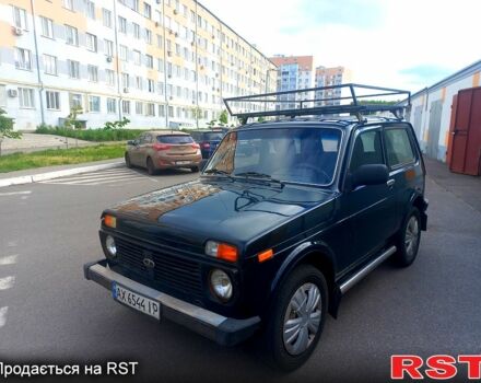 Зеленый ВАЗ Нива, объемом двигателя 1.7 л и пробегом 186 тыс. км за 4000 $, фото 1 на Automoto.ua