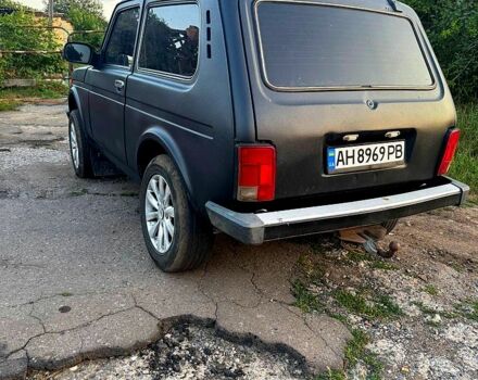 Зелений ВАЗ Нива, об'ємом двигуна 1.7 л та пробігом 120 тис. км за 4300 $, фото 1 на Automoto.ua