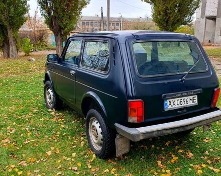 Зеленый ВАЗ Нива, объемом двигателя 1.7 л и пробегом 15 тыс. км за 3990 $, фото 7 на Automoto.ua