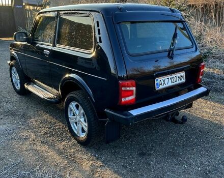 Зелений ВАЗ Нива, об'ємом двигуна 1.7 л та пробігом 173 тис. км за 7500 $, фото 8 на Automoto.ua
