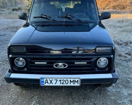 Зелений ВАЗ Нива, об'ємом двигуна 1.7 л та пробігом 173 тис. км за 7500 $, фото 2 на Automoto.ua