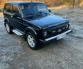 Зелений ВАЗ Нива, об'ємом двигуна 1.7 л та пробігом 173 тис. км за 7500 $, фото 1 на Automoto.ua