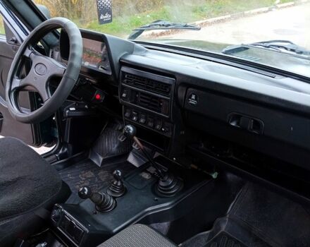 Зеленый ВАЗ Нива, объемом двигателя 1.7 л и пробегом 322 тыс. км за 3600 $, фото 3 на Automoto.ua