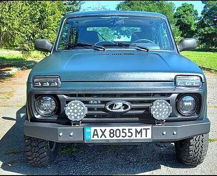 Зелений ВАЗ Нива, об'ємом двигуна 1.7 л та пробігом 79 тис. км за 7000 $, фото 1 на Automoto.ua