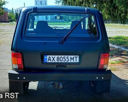Зелений ВАЗ Нива, об'ємом двигуна 1.7 л та пробігом 79 тис. км за 7000 $, фото 10 на Automoto.ua