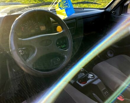 Зеленый ВАЗ Нива, объемом двигателя 1.7 л и пробегом 98 тыс. км за 5500 $, фото 7 на Automoto.ua