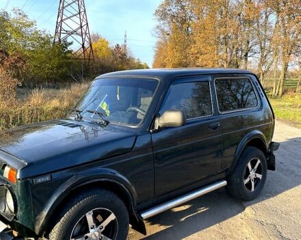 Зеленый ВАЗ Нива, объемом двигателя 1.7 л и пробегом 98 тыс. км за 5500 $, фото 5 на Automoto.ua