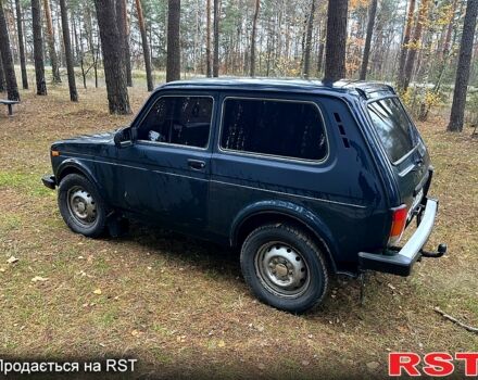 Зеленый ВАЗ Нива, объемом двигателя 1.7 л и пробегом 142 тыс. км за 3600 $, фото 6 на Automoto.ua