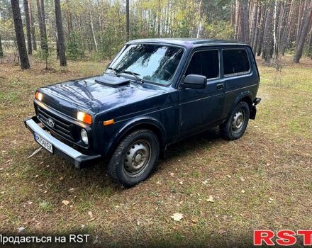 Зеленый ВАЗ Нива, объемом двигателя 1.7 л и пробегом 142 тыс. км за 3600 $, фото 7 на Automoto.ua