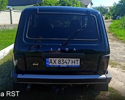 Зеленый ВАЗ Нива, объемом двигателя 1.7 л и пробегом 74 тыс. км за 6500 $, фото 3 на Automoto.ua
