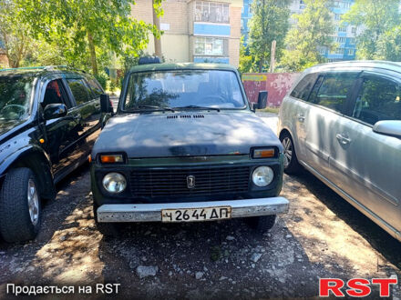 Зеленый ВАЗ Нива, объемом двигателя 1.3 л и пробегом 0 тыс. км за 750 $, фото 1 на Automoto.ua