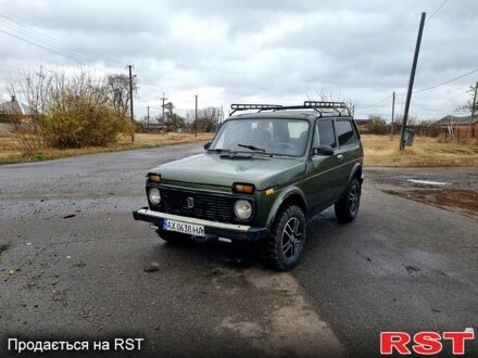 ВАЗ Нива 1987 в Чугуеве на Automoto.ua Зеленый ВАЗ Нива, объемом двигателя 1.6 л и пробегом 350 тыс. км за 2200 $, фото 1 на Automoto.ua