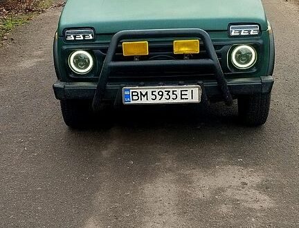 Зеленый ВАЗ Нива, объемом двигателя 1.7 л и пробегом 120 тыс. км за 2500 $, фото 1 на Automoto.ua