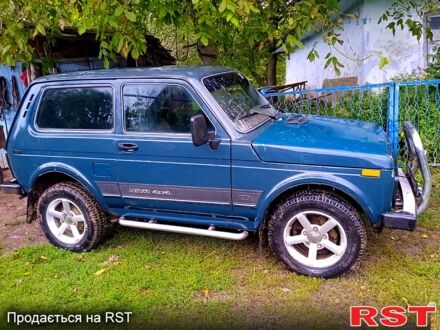 Зелений ВАЗ Нива, об'ємом двигуна 1.7 л та пробігом 120 тис. км за 1800 $, фото 1 на Automoto.ua