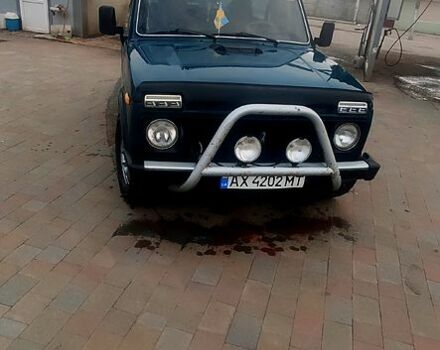 Зелений ВАЗ Нива, об'ємом двигуна 1.7 л та пробігом 0 тис. км за 3000 $, фото 1 на Automoto.ua