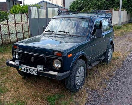 Зелений ВАЗ Нива, об'ємом двигуна 1.7 л та пробігом 200 тис. км за 3500 $, фото 1 на Automoto.ua