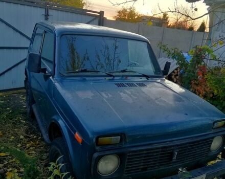 Зелений ВАЗ Нива, об'ємом двигуна 1.7 л та пробігом 100 тис. км за 1900 $, фото 1 на Automoto.ua