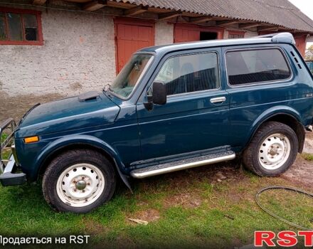 Зелений ВАЗ Нива, об'ємом двигуна 1.7 л та пробігом 107 тис. км за 4000 $, фото 1 на Automoto.ua