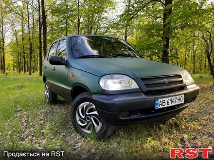 ВАЗ Нива 2006 у Краматорске на Automoto.ua Зелений ВАЗ Нива, об'ємом двигуна 1.7 л та пробігом 435 тис. км за 2760 $, фото 1 на Automoto.ua