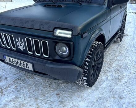 Зеленый ВАЗ Нива, объемом двигателя 1.7 л и пробегом 159 тыс. км за 3500 $, фото 1 на Automoto.ua