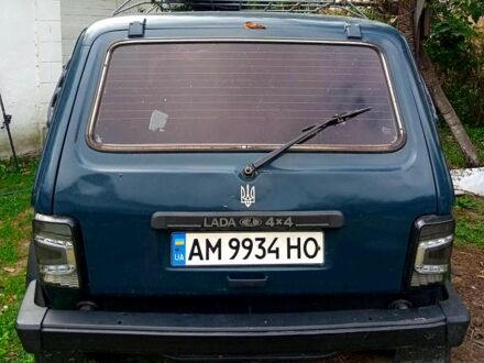 ВАЗ Нива 2008 у Новорад-Волынском на Automoto.ua Зелений ВАЗ Нива, об'ємом двигуна 1.7 л та пробігом 118 тис. км за 4500 $, фото 1 на Automoto.ua