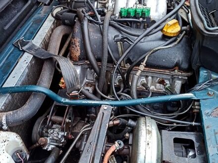 Зеленый ВАЗ Нива, объемом двигателя 1.7 л и пробегом 357 тыс. км за 2600 $, фото 1 на Automoto.ua