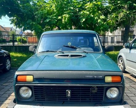 Зелений ВАЗ Нива, об'ємом двигуна 1.7 л та пробігом 212 тис. км за 3000 $, фото 1 на Automoto.ua