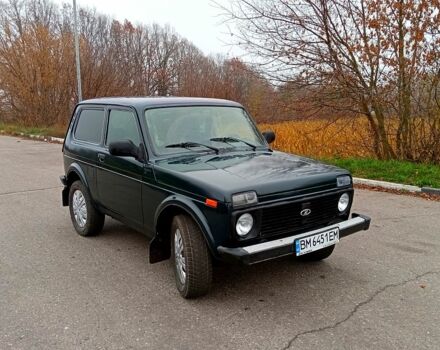 Зеленый ВАЗ Нива, объемом двигателя 1.7 л и пробегом 322 тыс. км за 3600 $, фото 1 на Automoto.ua