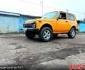 Помаранчевий ВАЗ Нива, об'ємом двигуна 1.5 л та пробігом 250 тис. км за 3800 $, фото 1 на Automoto.ua