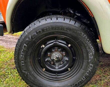 Оранжевый ВАЗ Нива, объемом двигателя 1.6 л и пробегом 300 тыс. км за 1999 $, фото 6 на Automoto.ua