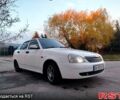 Белый ВАЗ Priora, объемом двигателя 1.6 л и пробегом 230 тыс. км за 2150 $, фото 2 на Automoto.ua