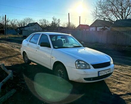 Белый ВАЗ Priora, объемом двигателя 1.6 л и пробегом 0 тыс. км за 2800 $, фото 4 на Automoto.ua