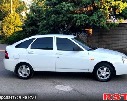 Білий ВАЗ Priora, об'ємом двигуна 1.6 л та пробігом 160 тис. км за 4450 $, фото 4 на Automoto.ua