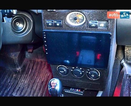 Белый ВАЗ Priora, объемом двигателя 1.6 л и пробегом 79 тыс. км за 4000 $, фото 3 на Automoto.ua