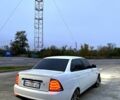 Белый ВАЗ Priora, объемом двигателя 1.6 л и пробегом 230 тыс. км за 4500 $, фото 4 на Automoto.ua