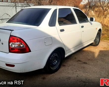 Белый ВАЗ Priora, объемом двигателя 1.6 л и пробегом 0 тыс. км за 2800 $, фото 2 на Automoto.ua