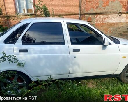 Білий ВАЗ Priora, об'ємом двигуна 1.6 л та пробігом 260 тис. км за 2500 $, фото 4 на Automoto.ua