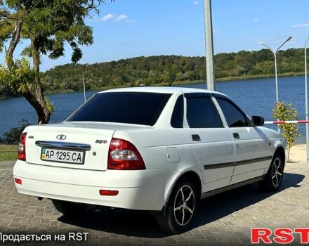 Білий ВАЗ Priora, об'ємом двигуна 1.6 л та пробігом 122 тис. км за 3200 $, фото 7 на Automoto.ua