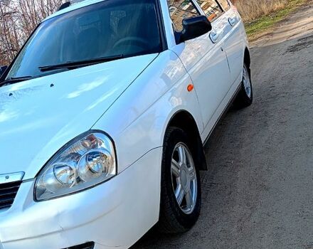 Белый ВАЗ Priora, объемом двигателя 1.6 л и пробегом 160 тыс. км за 3200 $, фото 5 на Automoto.ua