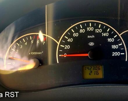 Белый ВАЗ Priora, объемом двигателя 1.6 л и пробегом 142 тыс. км за 2700 $, фото 6 на Automoto.ua