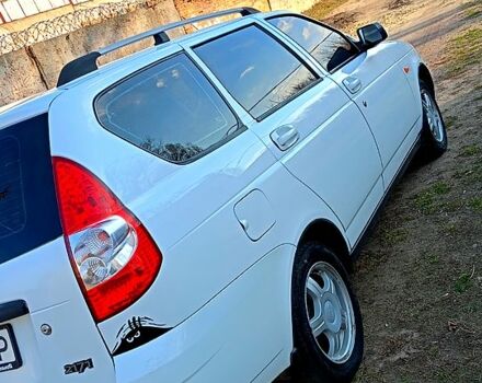 Белый ВАЗ Priora, объемом двигателя 1.6 л и пробегом 160 тыс. км за 3200 $, фото 1 на Automoto.ua