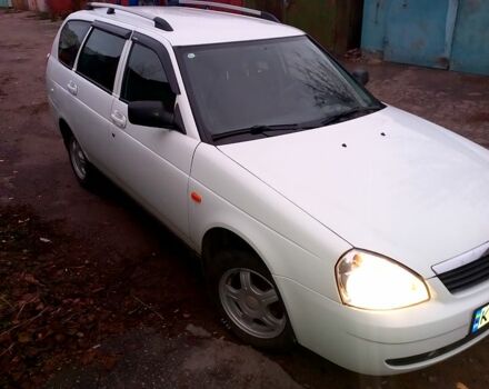 Белый ВАЗ Priora, объемом двигателя 1.6 л и пробегом 60 тыс. км за 3850 $, фото 3 на Automoto.ua