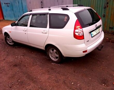 Белый ВАЗ Priora, объемом двигателя 1.6 л и пробегом 60 тыс. км за 3850 $, фото 1 на Automoto.ua