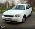 Белый ВАЗ Priora, объемом двигателя 1.6 л и пробегом 140 тыс. км за 2990 $, фото 1 на Automoto.ua