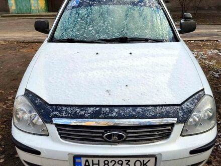 Білий ВАЗ Priora, об'ємом двигуна 1.6 л та пробігом 185 тис. км за 3600 $, фото 1 на Automoto.ua